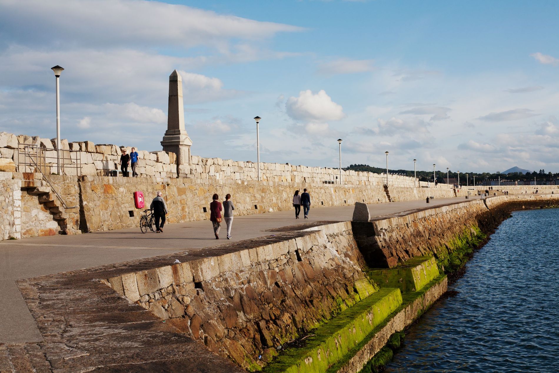 DUN LAOGHAIRE SOGGIORNO STUDIO 3.jpeg
